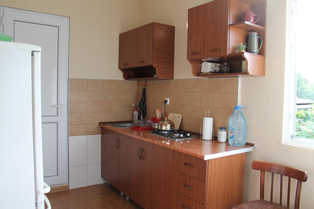 Tlt Guest House Telavi Exterior foto